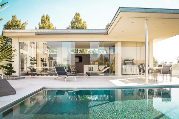 How Conditional Clauses Can Impact the Sale of a Property
